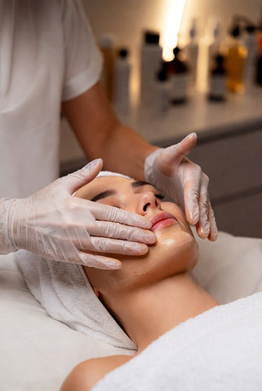 Klassische Beautybehandlung - Schönheitsatelier Aleksandra HuberKlassische Beautybehandlung